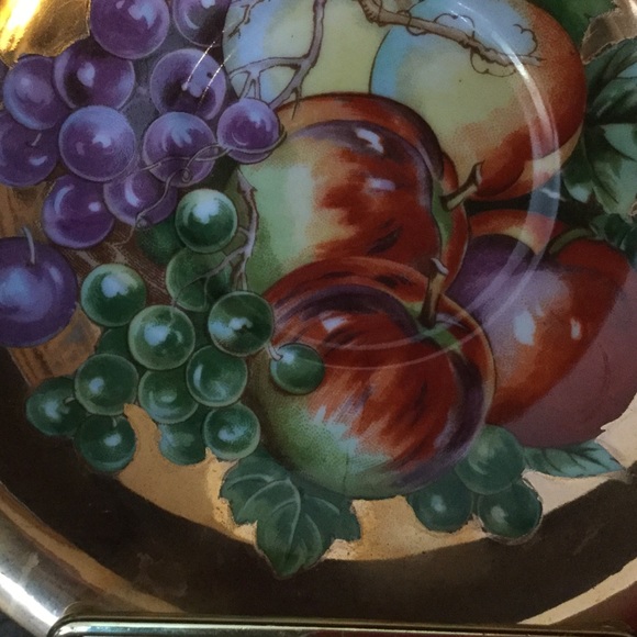 GORGEOUS 💛VINTAGE 🍎🍇☕️ TEA CUP AND SAUCER🍎🍇FINAL NO OFFERS - Picture 3 of 13